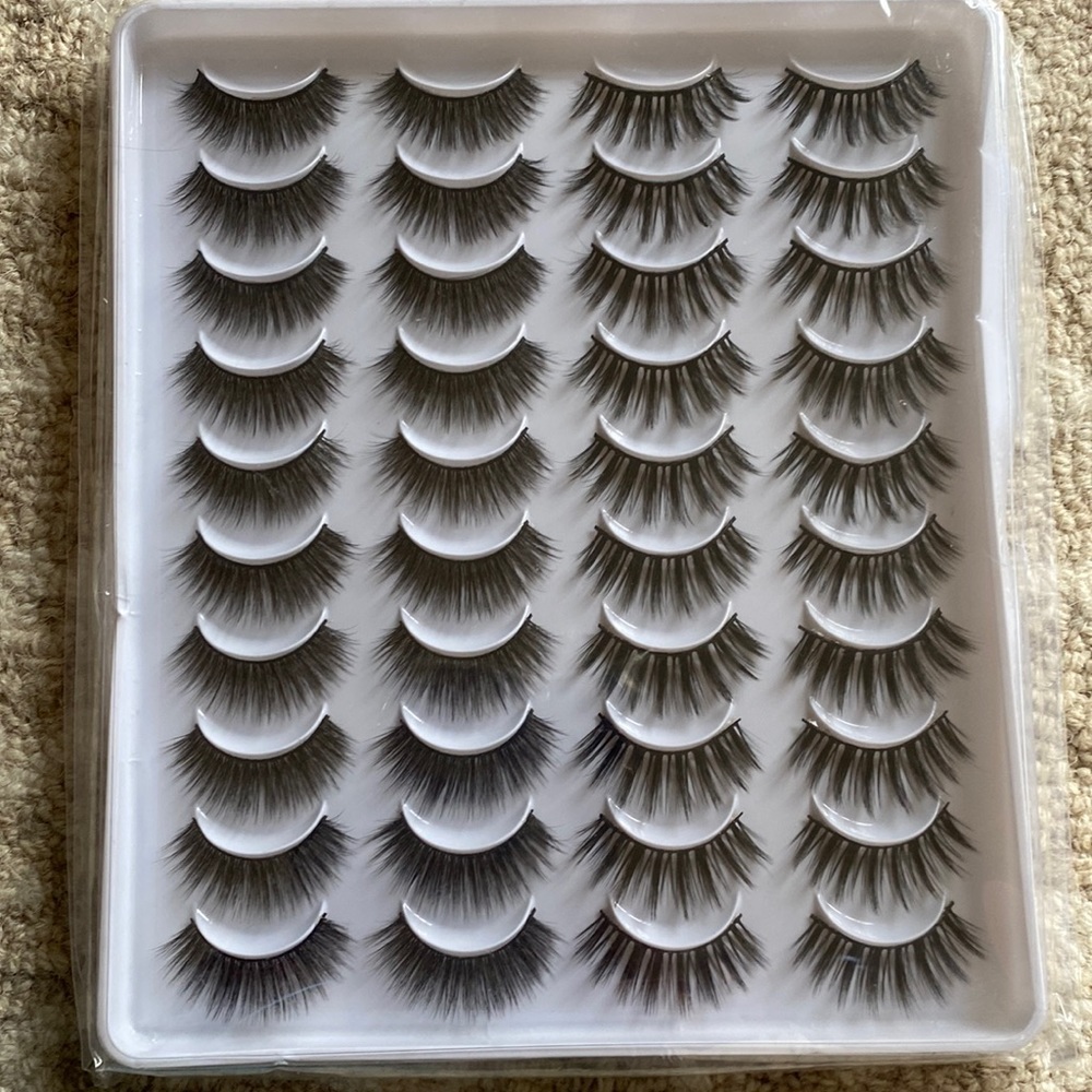 Faux mink eyelashes